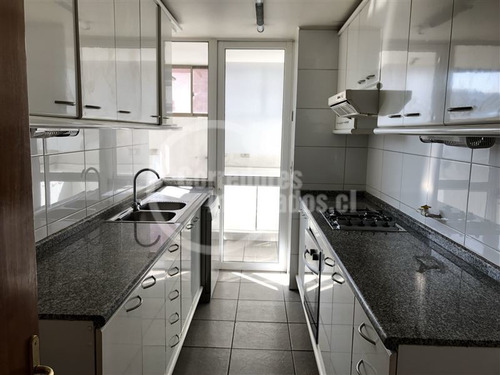 Imagen 8 de 17 de Departamento En Venta De 3 Dorm. En Las Condes