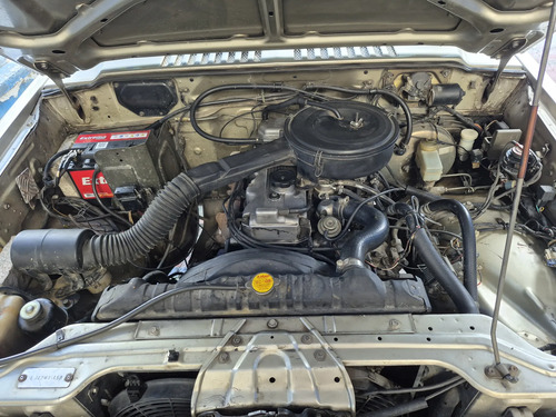 Mitsubishi Montero 2.6 L042 Cabinado