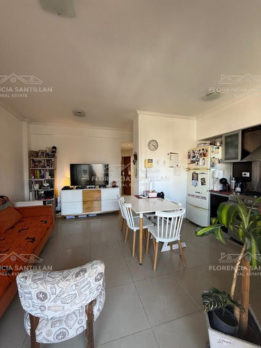 Departamento 3 Ambientes En Venta En Lomas De Zamora, G.b.a. Zona Sur, Argentina