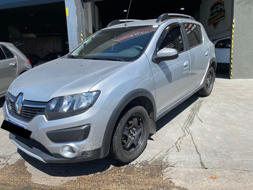 Renault Sandero Stepway Expression-gnc Retira Con 10.000.000