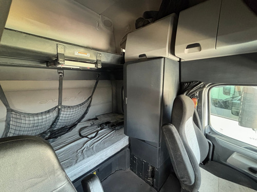 Freightliner Cascadia 2022 Con 3 Meses De Garantia
