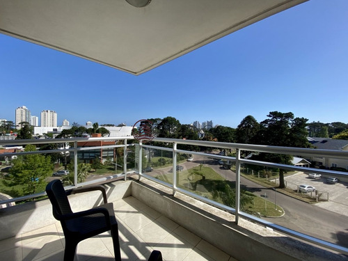 Imagen 6 de 8 de Apartamento En Alquiler Anual, Playa Mansa Punta Del Este - Punta Del Este Roosevelt