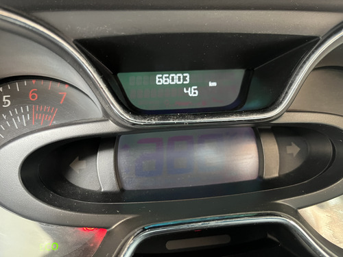 Renault Captur 2.0 16v Intense Aut. 5p