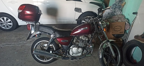 Suzuki Intruder 125