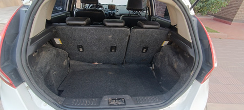 Ford Fiesta Kinetic 1.6 Design 120cv Titanium