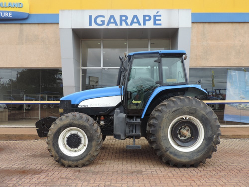 Trator New Holland - Tm 7020 Cabinado