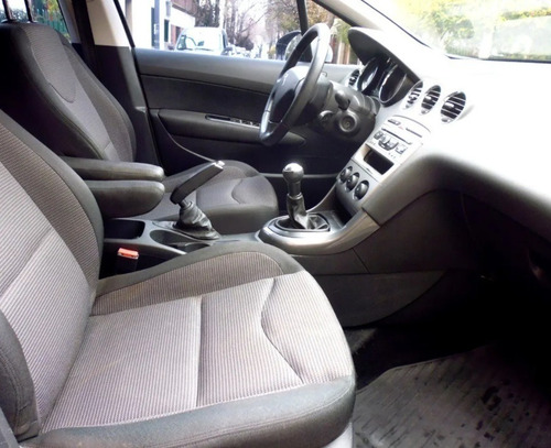 Peugeot 308 Allure Nav 1.6 Service Oficiales En 2015 Y 2016