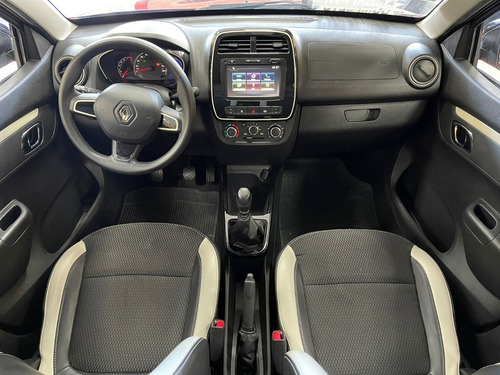 Imagem 5 de 18 de Renault Kwid 1.0 Flex Intense 2018 *30.000km