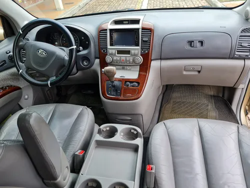 Kia Carnival Sedona 2.9cc At Aa 4x2