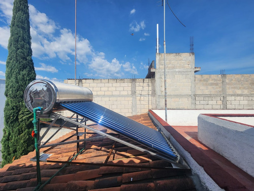 Venta Casa La Joya Ii Muy Cerca Del Centro Y De Los Servicios Que Ofrece Ixtapan De La Sal Edomex Con Bonita Vista, Segurda, Amueblada Y Cómoda. De Oportunidad; Cuenta Con Jacuzzi A Cubierto