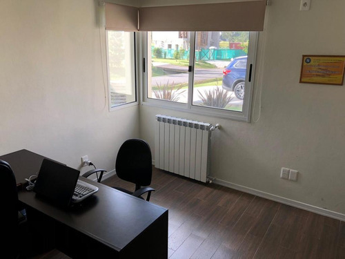 Venta Casa En Altos De La Tahona