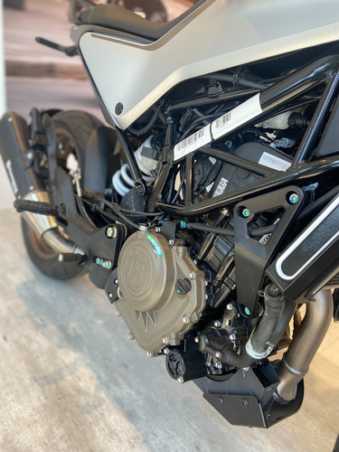 Imagen 10 de 25 de Husqvarna 401 Vitpilen 0km