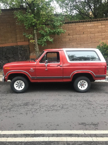 Ford Bronco X L T Modelo 1983