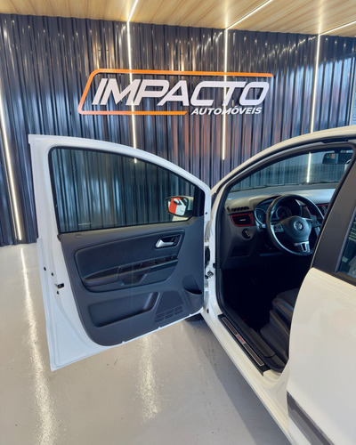 Volkswagen Fox Rock in Rio 1.6 Mi Total Flex 8V 5p
