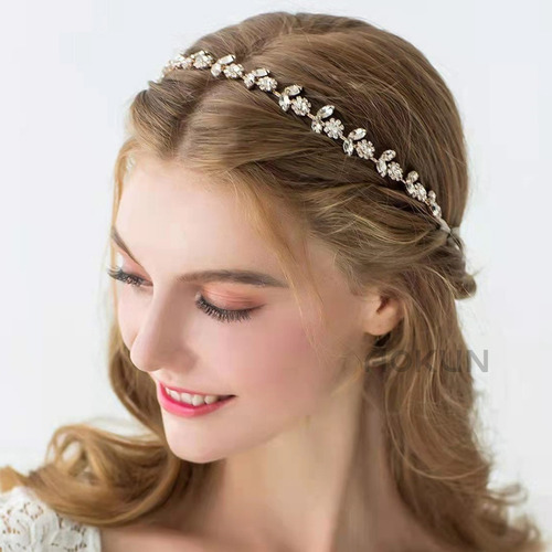 Diadema De Cristal Para Novia Con Diamantes De Imitación