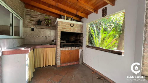 Imagen 11 de 14 de Casa Con Tres Dormitorios En Venta En Ituzaingo Norte
