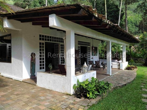 Imagen 3 de 13 de Amplia Casa Piscina Bbq Exclusivas Areas Verdes Palmarito Estef 22-1773
