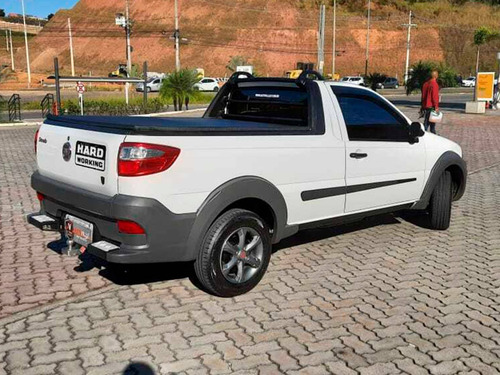 Imagem 6 de 12 de Fiat Strada 1.4 Mpi Hard Working Cs 8v Flex 2p Manual