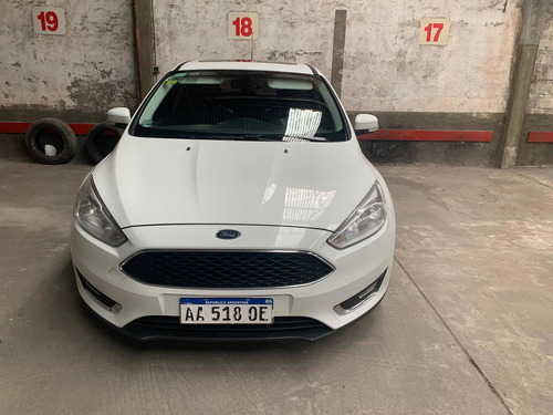 Ford Focus Iii 2.0 Se Plus Mt 2016