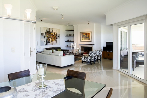 Hermoso Departamento En Venta En Primera Linea.-ref:3310