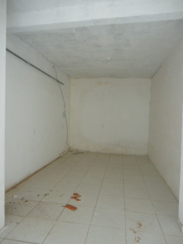 Imagem 3 de 9 de Prédio Comercial Para Alugar Na Cidade De Maracanau-ce - L10291
