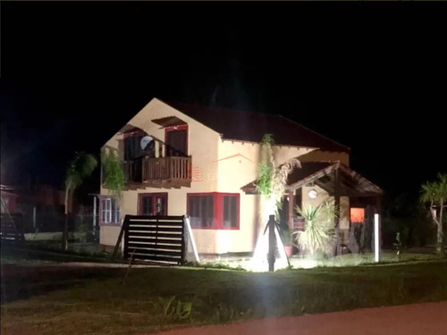 2 Casas En Venta,u$s 137.000. Barra Del Chuy, Rocha Uruguay, Oportunidad De Inversión Para Renta