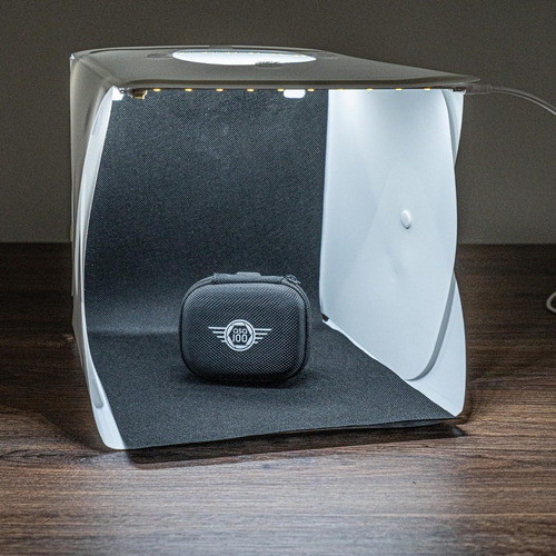 Imagem 3 de 8 de Mini Kit Studio Fotográfico Led Portátil + 6 Cenários
