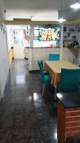 Imagen 5 de 15 de Venta - Casa 4 Amb - Lote Propio De 380m2 - Amplio Patio - Ramos Mejia