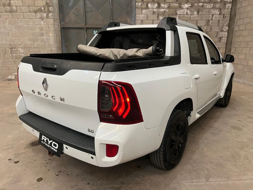 Renault Duster Oroch 2.0 Privilege