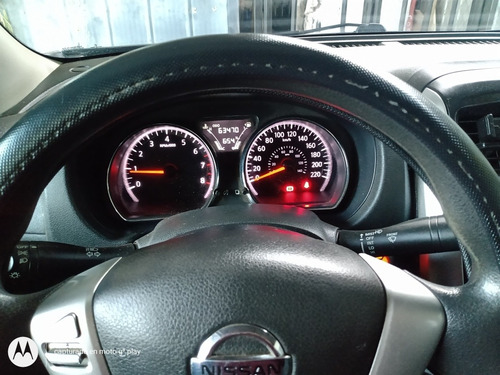 Nissan Versa Sense