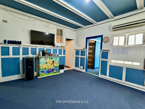 Amplia Propiedad En Venta Providencia