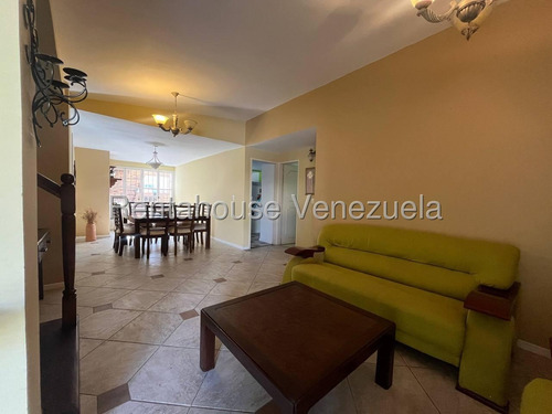 Amplia Y Luminosa Casa En Venta Urb La Mendera Cabudare Eo