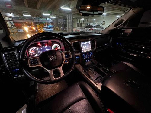 RAM 1500 5.7 Laramie Atx V8
