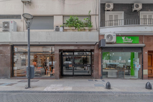 Departamento En Retiro, Monoambiente Con Baño Y Cocina Integrada, Apto Profesional! Reciclado!