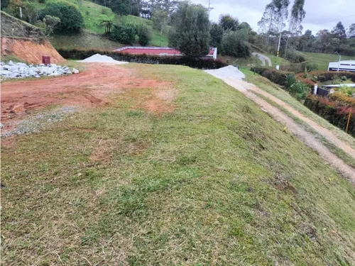 Se Vende Lote En El Quirama Vía La Ceja Rionegro A 2.5 Km De La Vía