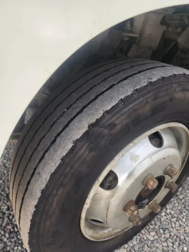 Foton Aumark Estacas
