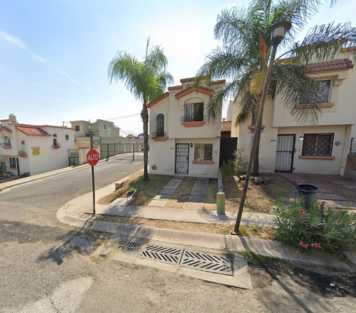Casa De Remate Bancario -fracc Urbiquint Gran Cd Juarez Chihuahua -jcbb3