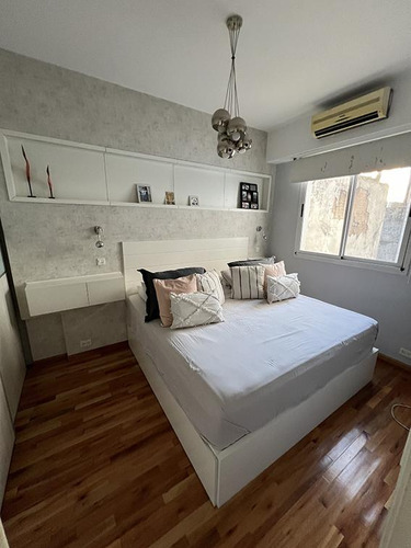Departamento En Barracas 3 Ambientes Con Dependencia De Servicio.