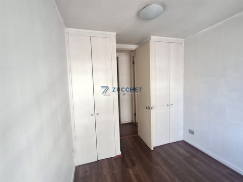 Departamento En Venta 2dorm, 2baños Metro Santa Lucia