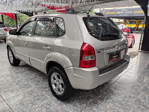 Hyundai Tucson 2.0 MPFI GLS 16V 143CV 2WD GASOLINA 4P AUTOMÁTICO