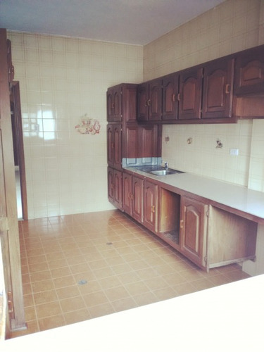 Imagen 4 de 12 de Casa En Urb Pirineos