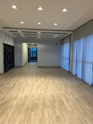 Venta De Casa Barrio Privado Tamarindo