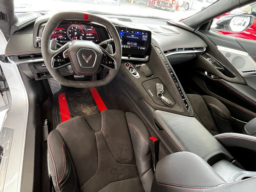 Chevrolet Corvette 6.2 V8 Stingray Z51 At