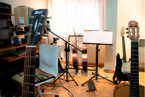 Imagen 2 de 7 de Clases Guitarra: Caballito Villa Crespo/presencial Online