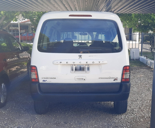 Imagen 6 de 10 de Peugeot Partner Patagonica Vtc Plus 1.6 Hdi 92 2013