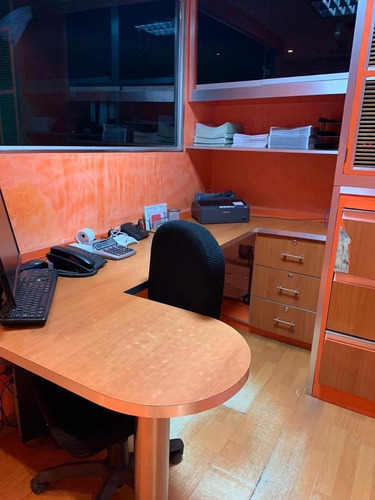 Imagen 7 de 14 de Best House Vende Fondo De Comercio Para Licorería