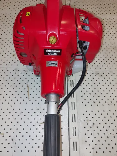 Desmalezadora Shindaiwa B-530