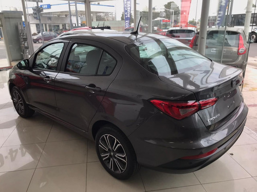 Imagen 3 de 9 de Fiat Cronos 2021 1.8 16v Precision Serie Rocio
