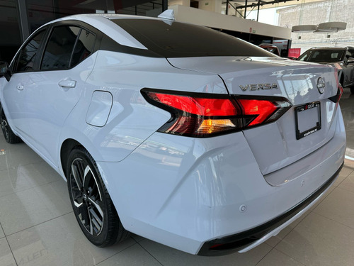 Nissan Versa 2023