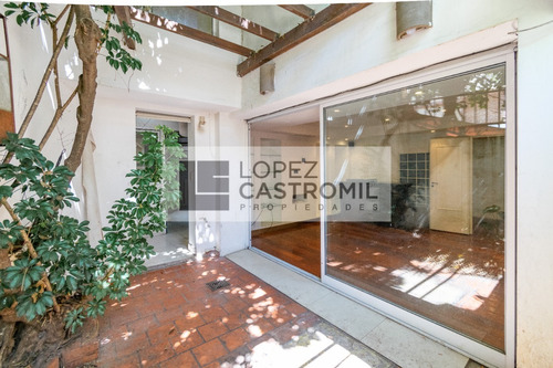 Imagen 4 de 15 de Casa Venta 8 Ambientes Belgrano Balcón Aterrazado Al Frente Todo Luz Y Sol Excelente Distribución Toilette Suite Doble Circulación Patio Lavadero Baulera Lote Propio Unica Oportunidad
